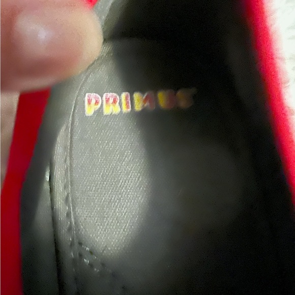 Ohio State Buckeye Ladies Sneakers, size 8 - Picture 5 of 5